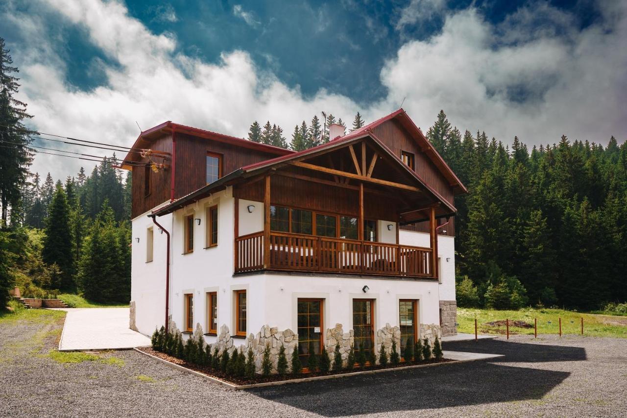 Apartmán Ela Horní Blatná Exteriér fotografie