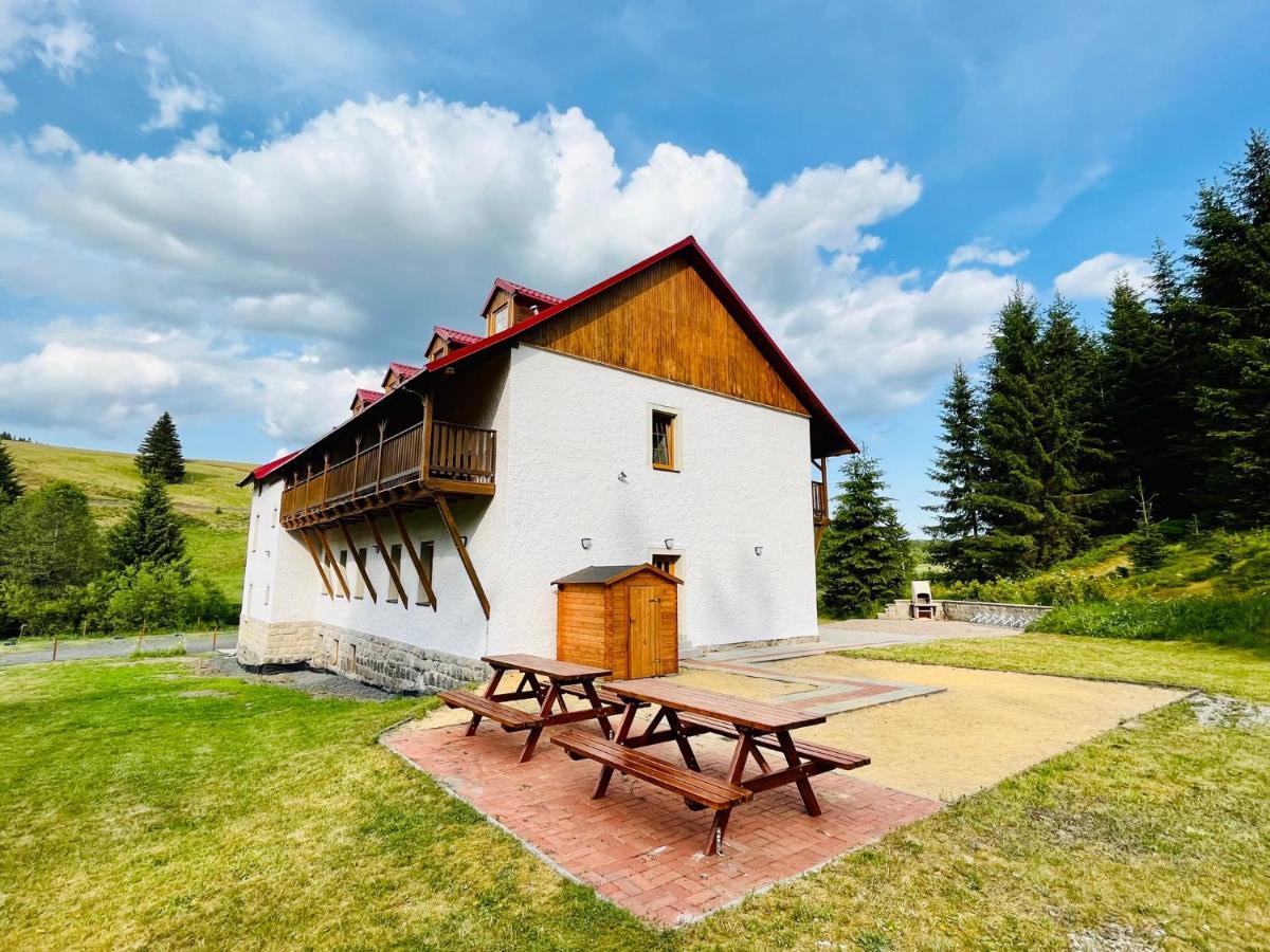 Apartmán Ela Horní Blatná Exteriér fotografie